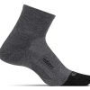 Essentials * | Feetures Merino Cushion Qtr Running Socks Feet-Em20163